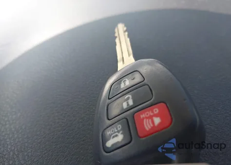 2018 Toyota Corolla Le из США, поврежденный, VIN 5YFBURHE4JP833633